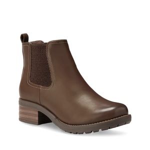 Eastland Jasmine Chelsea Boot